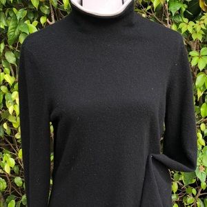 Women’s sweater